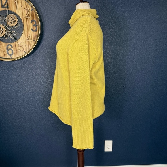 BKg & Company Yellow Turtleneck Sweater, One Size - Picture 3 of 7